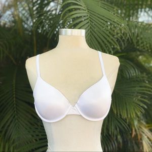Victoria’s Secret 36 B White - Uplift Semi Demi